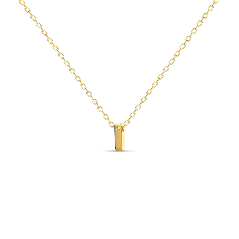 A 18 karat gold vermeil necklace with your initial letter "I". This diamond letter necklace is a special jewelry necklace that can be worn day and night. A genuine diamond stone in the corner of the letter makes this gold diamond necklace a luxury and ideal gift for yourself, your best friend or loved one. 